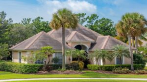 How Long Does a Shingle Roof Last in Florida?